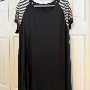 Stylish Black and Striped Women's Top